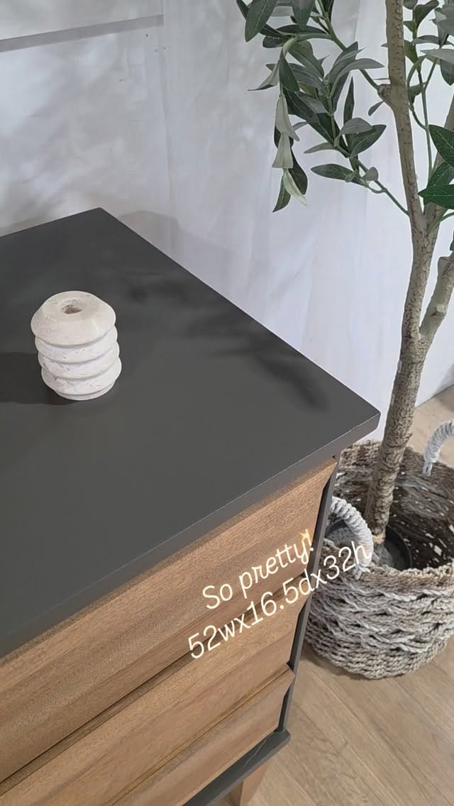 Post 9 by Nicole Merkowsky Ratzlaff on Instagram (video)