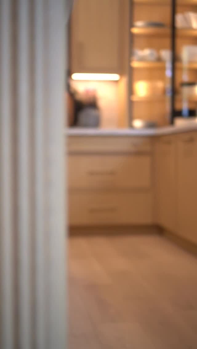 Post 5 by Sara |  Interior Designer Toronto on Instagram (video)