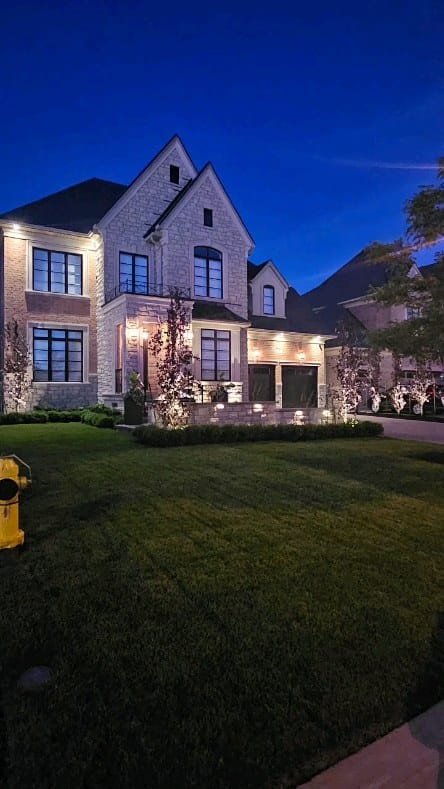 Post 9 by DGR Landscape Lighting 🇨🇦 on Instagram (video)