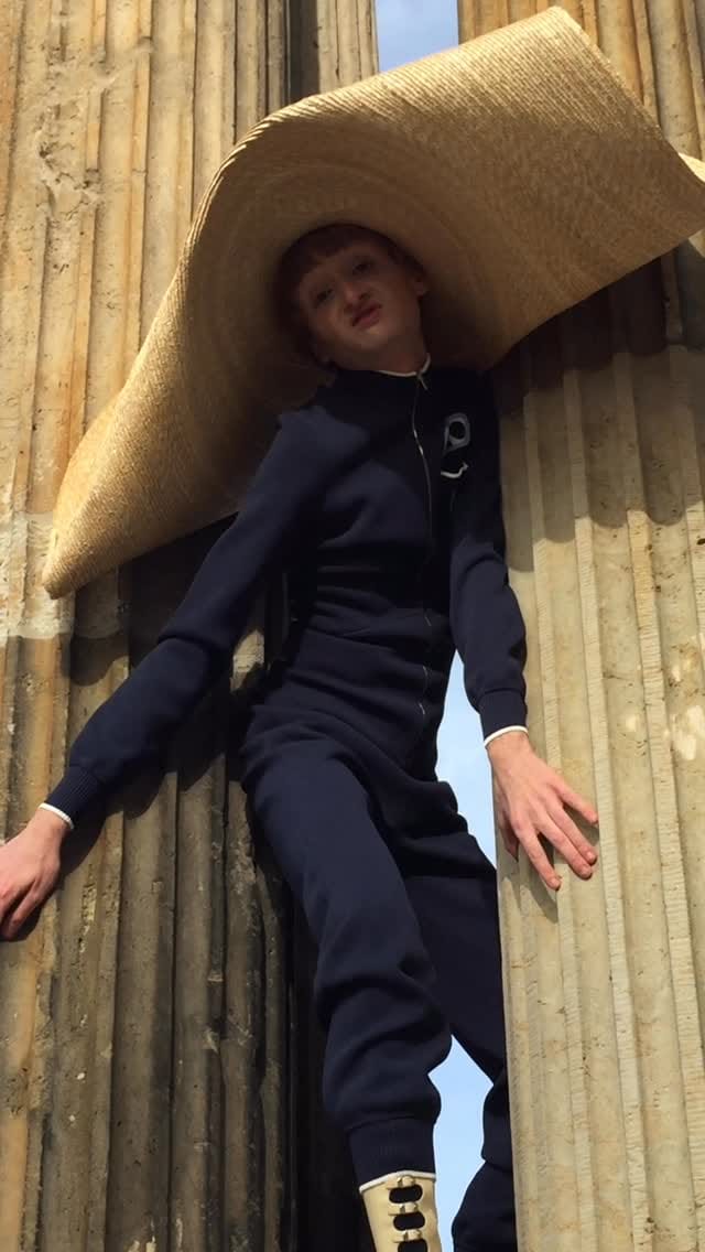 Post 5 by Javier de la Blanca on Instagram (video)