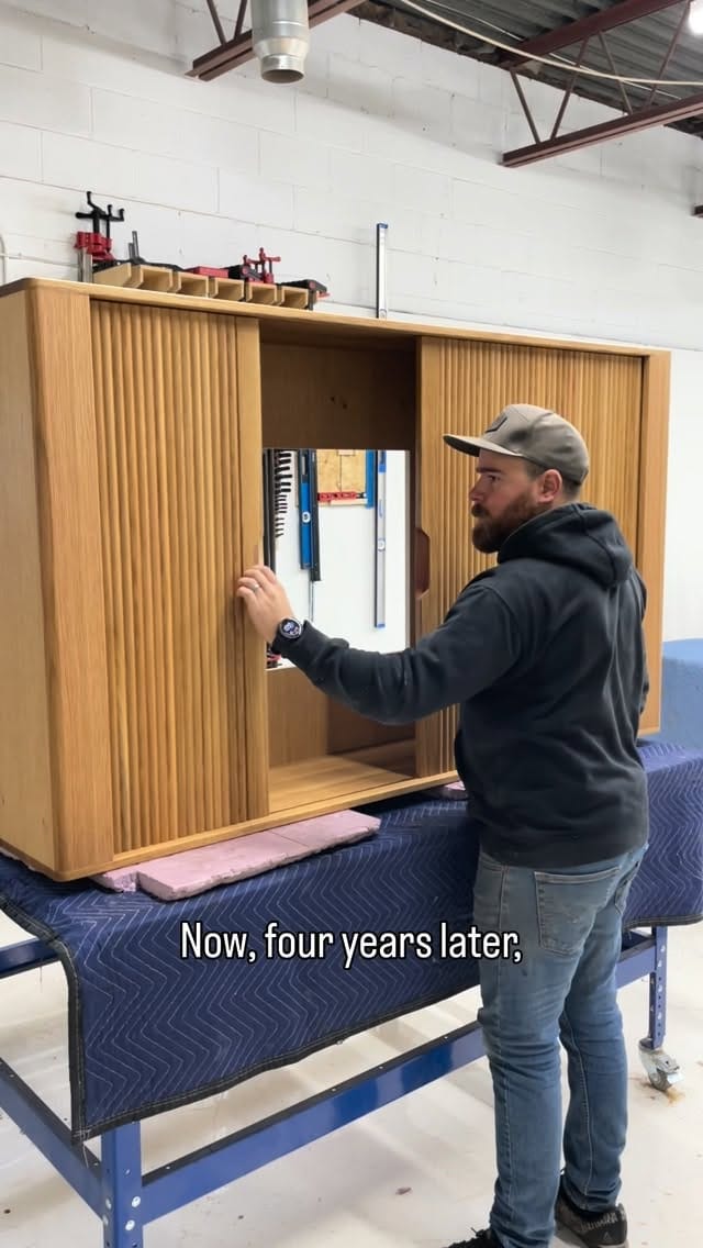 Post 5 by ACHT Studio - Custom Furniture on Instagram (video)
