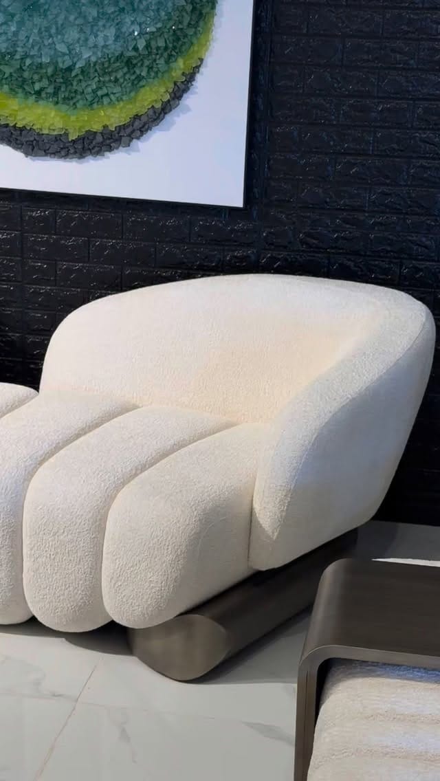 Post 3 by Luxmood Furniture on Instagram (video)
