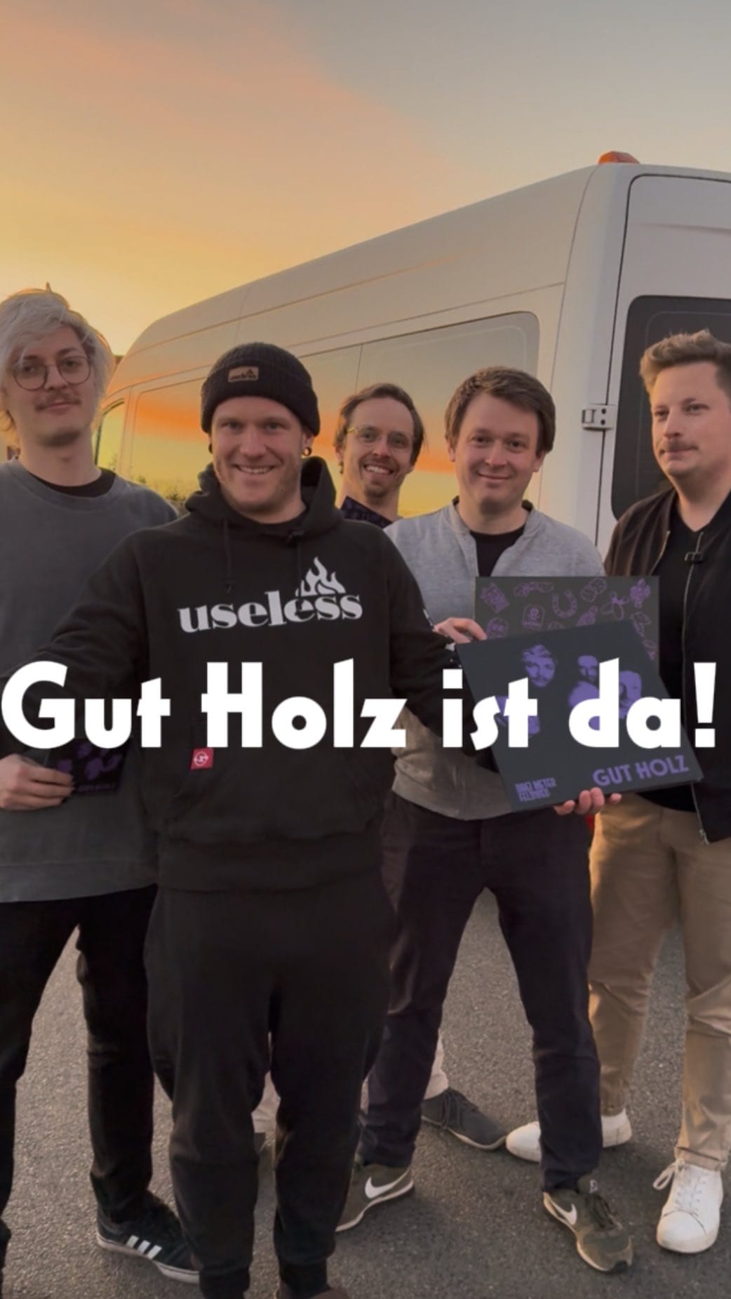 Post 10 by Drei Meter Feldweg on Instagram (video)