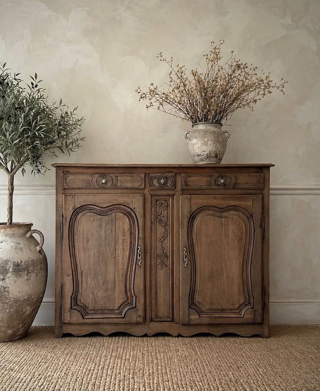 Post 4 by Priory Antiques Studio on Instagram (image)
