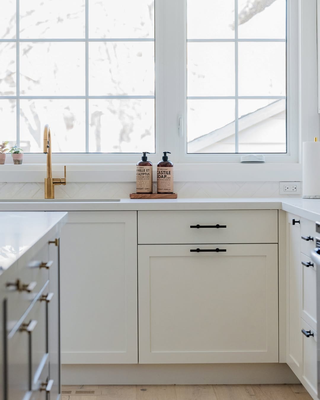 Post 8 by AC INTERIORS DESIGN & BUILD | OAKVILLE on Instagram (image)