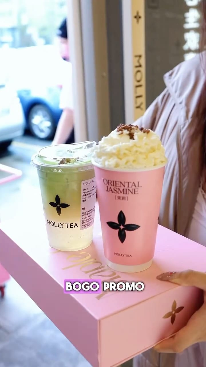 Post 3 by Maggie Lam .  Vancouver Foodie . Food Photographer on Instagram (video)
