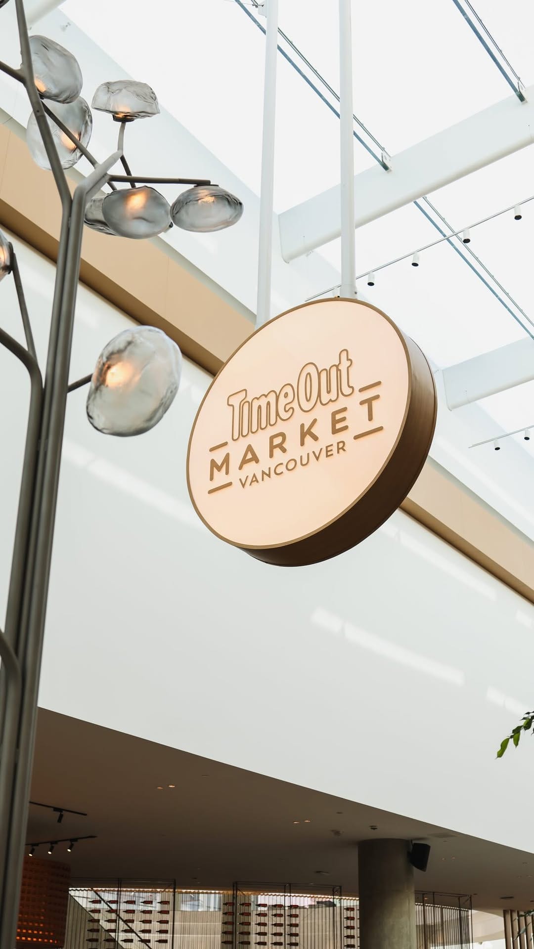 Post 1 by Maggie Lam .  Vancouver Foodie . Food Photographer on Instagram (video)