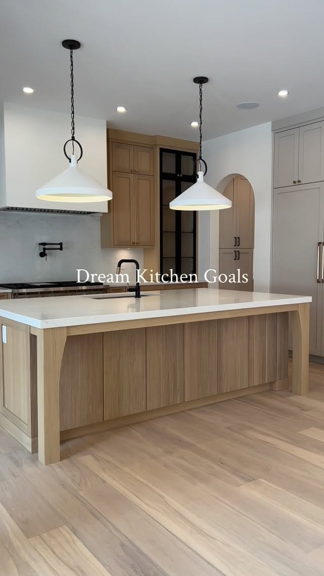 Post 8 by Goldcon Construction Vancouver on Instagram (video)
