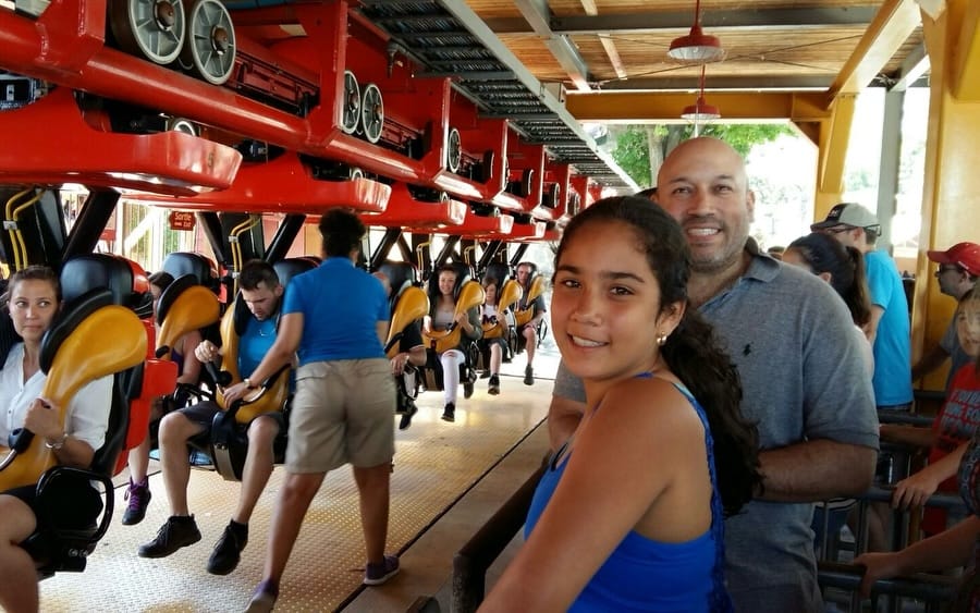 Post 6 by Isabel Urdaneta on Instagram (carousel)