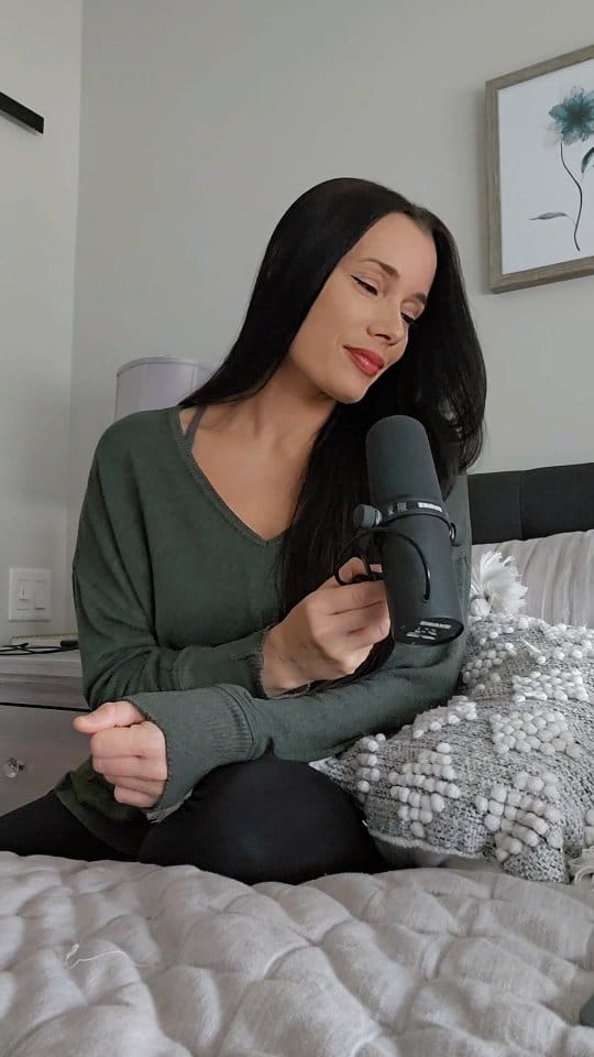 Post 5 by J E N N I F E R   V I C T O R on Instagram (video)