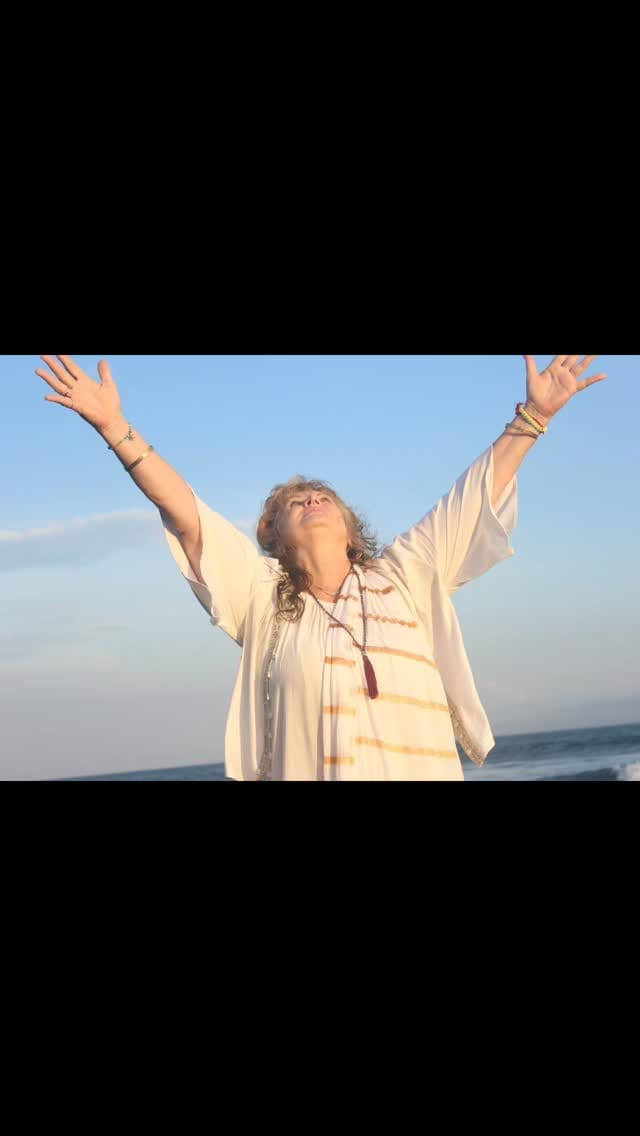 Post 7 by Kerry Clancey on Instagram (video)