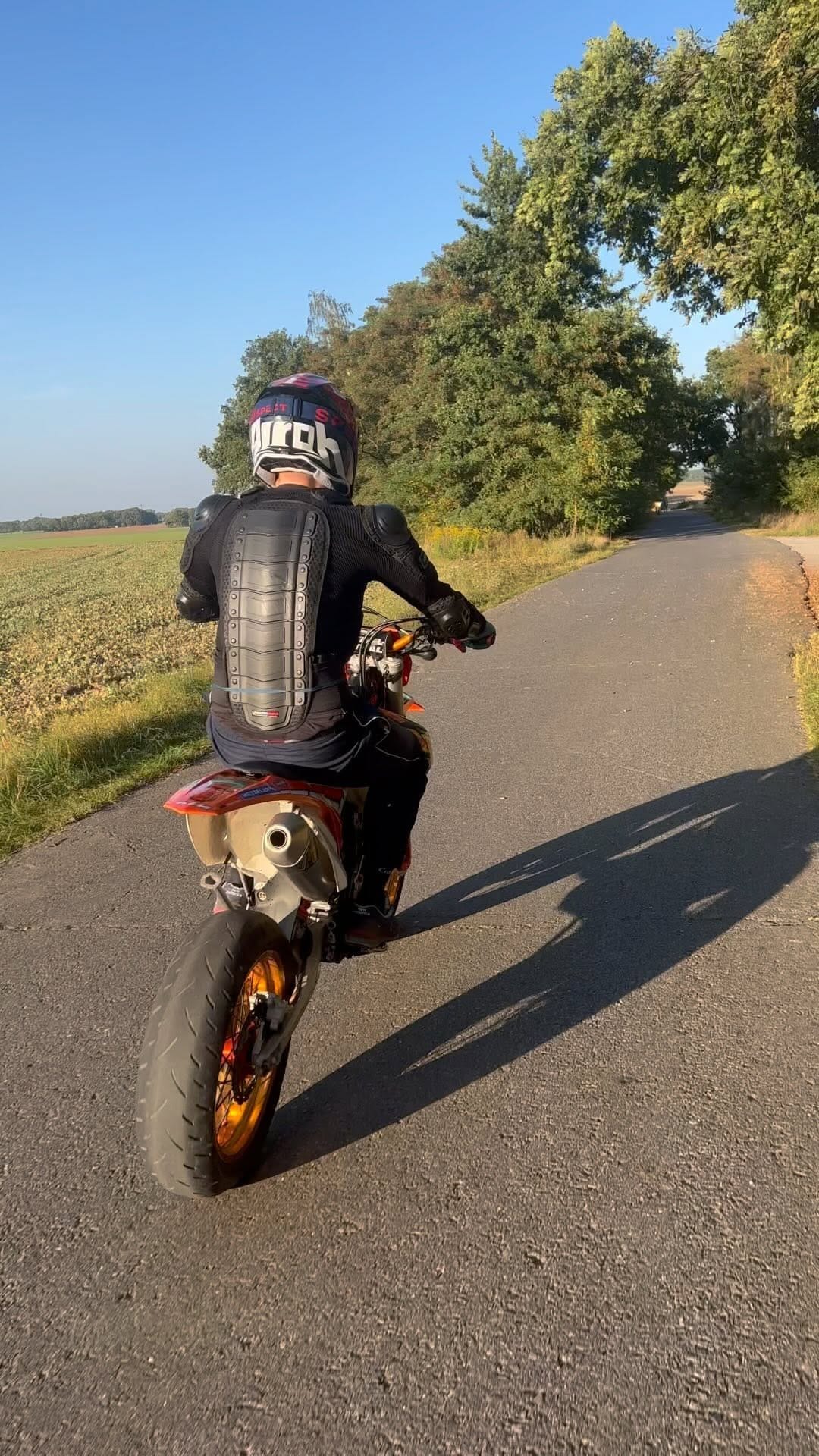 Post 7 by Jan 🇩🇪 on Instagram (video)