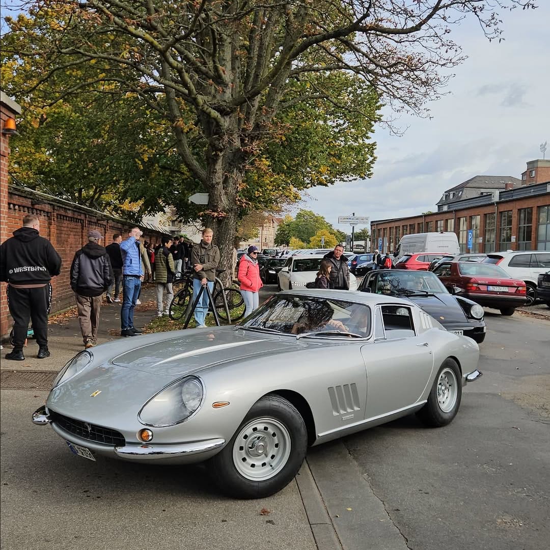 Post 2 by FFM Carspotting 📷 on Instagram (carousel)