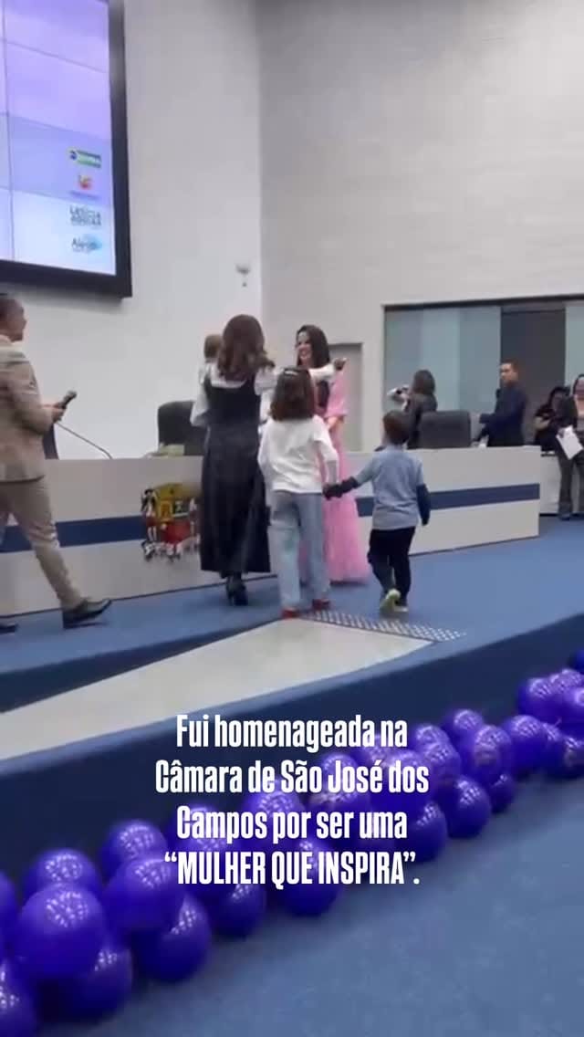 Post 2 by Dra Camila Terra (Pediatra) on Instagram (video)