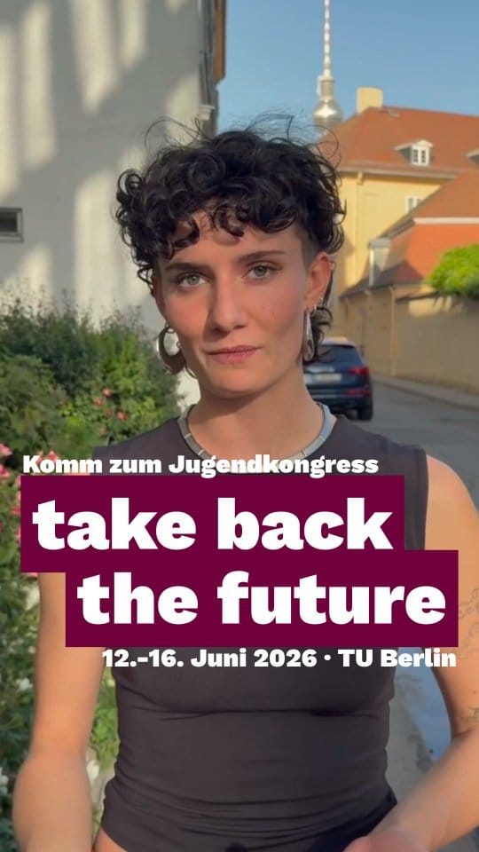 Post 6 by Die Linke Berlin on Instagram (video)