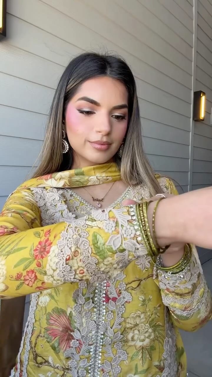 Post 4 by Sadaf Haque on Instagram (video)