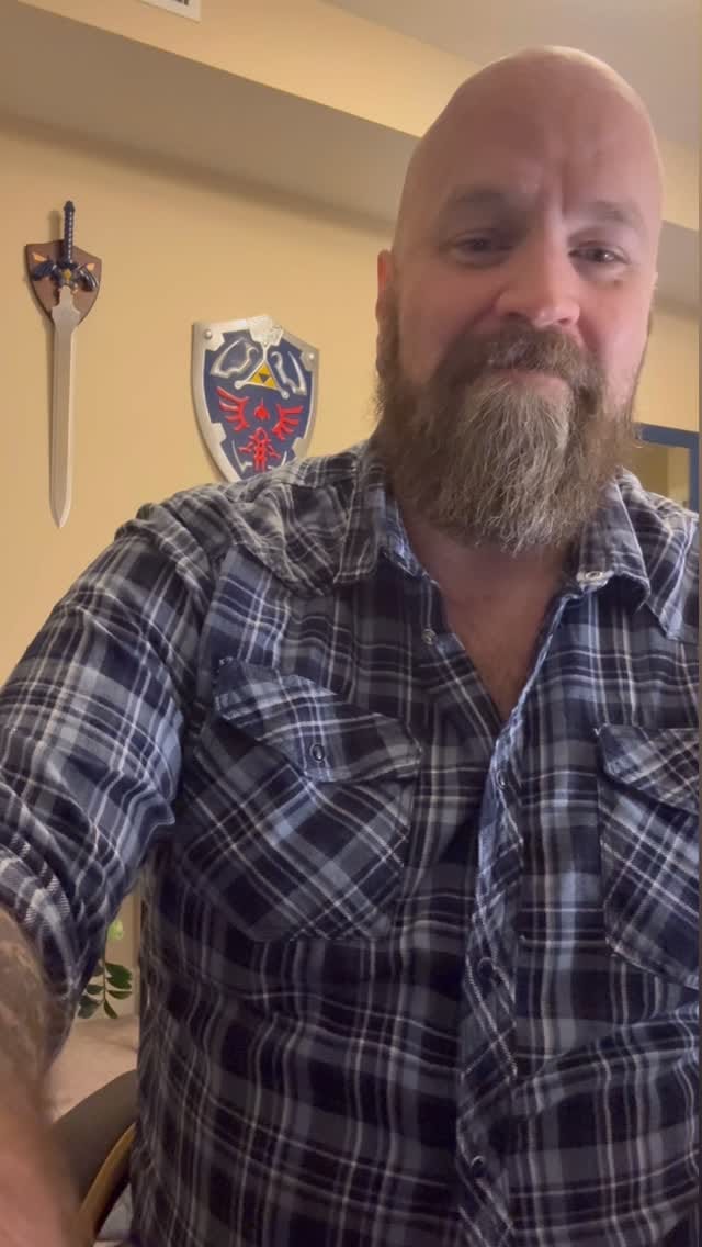 Post 4 by Robert Clark on Instagram (video)