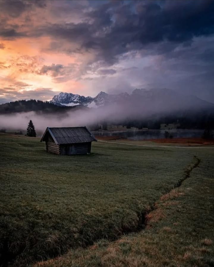 Post 10 by GERMANY 🇩🇪 on Instagram (image)