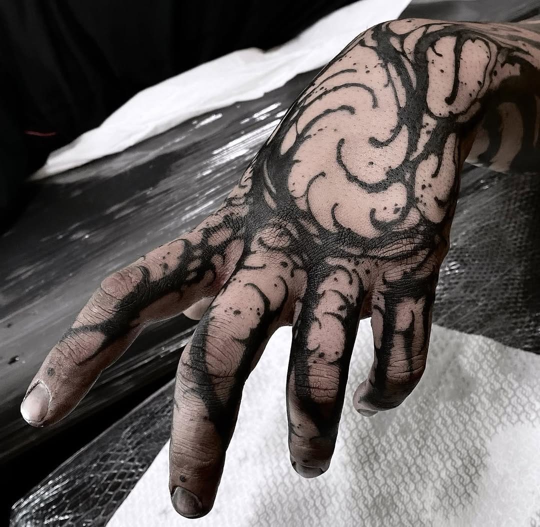 Post 9 by HIENA🦇Freehand Tattoo on Instagram (carousel)