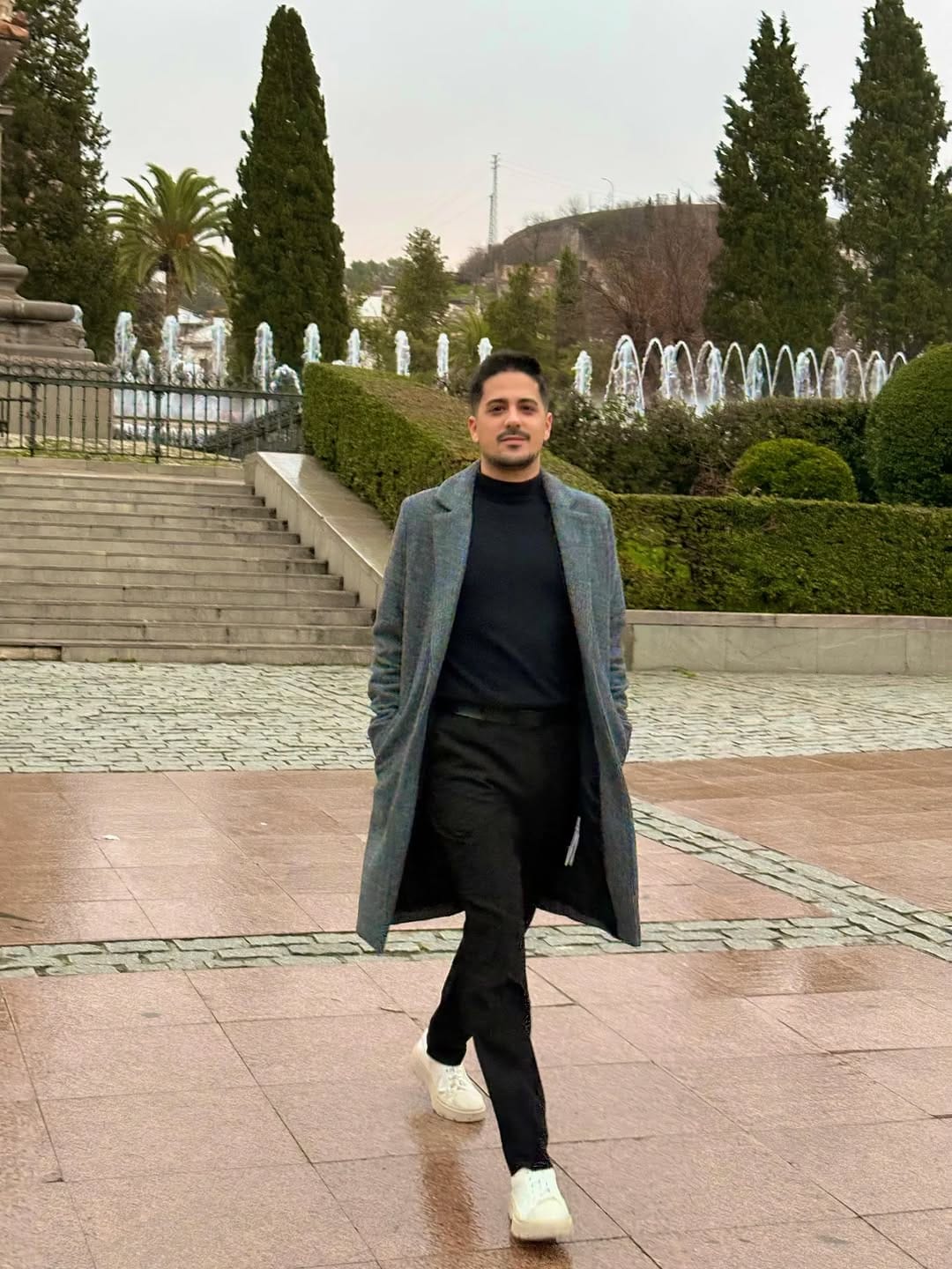 Post 4 by Angel Benitez Guerrero on Instagram (image)