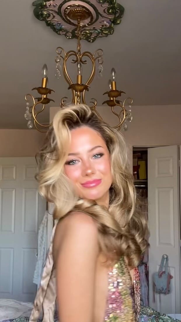Post 10 by Sarah De Leeuw on Instagram (video)