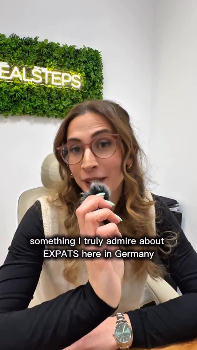Post 3 by Vanesa Valentic on Instagram (video)