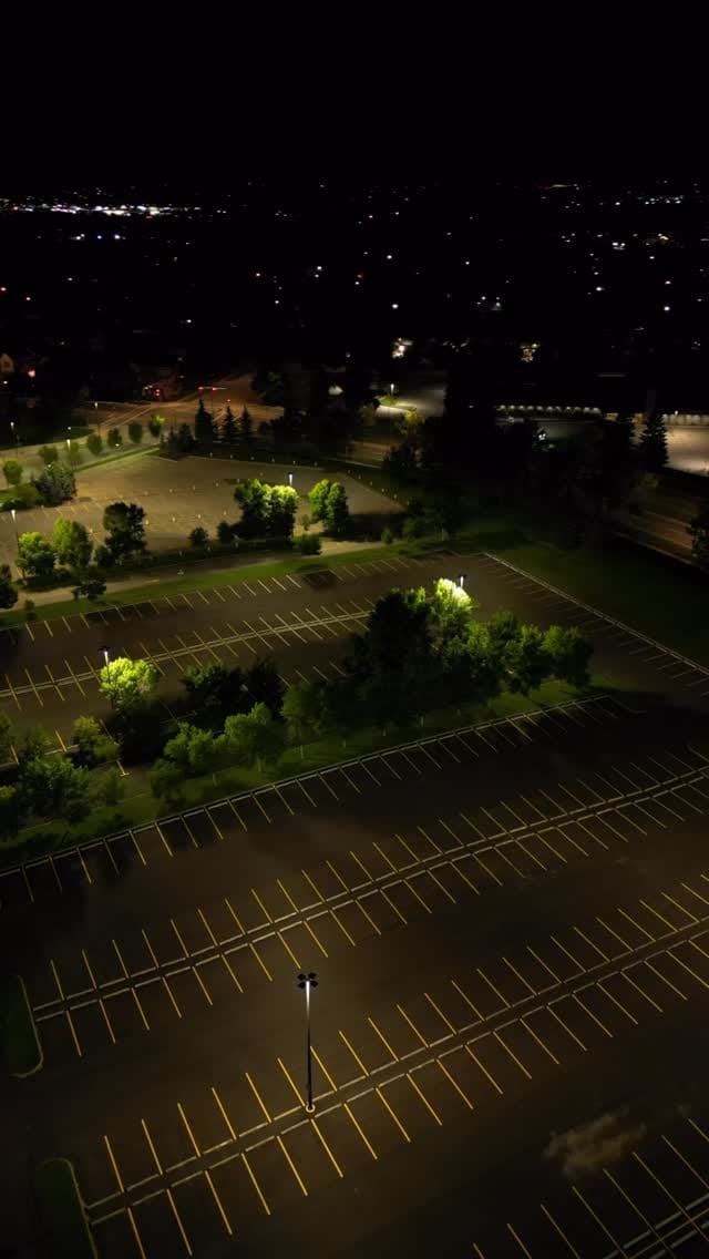 Post 3 by We Lay It Best. on Instagram (video)