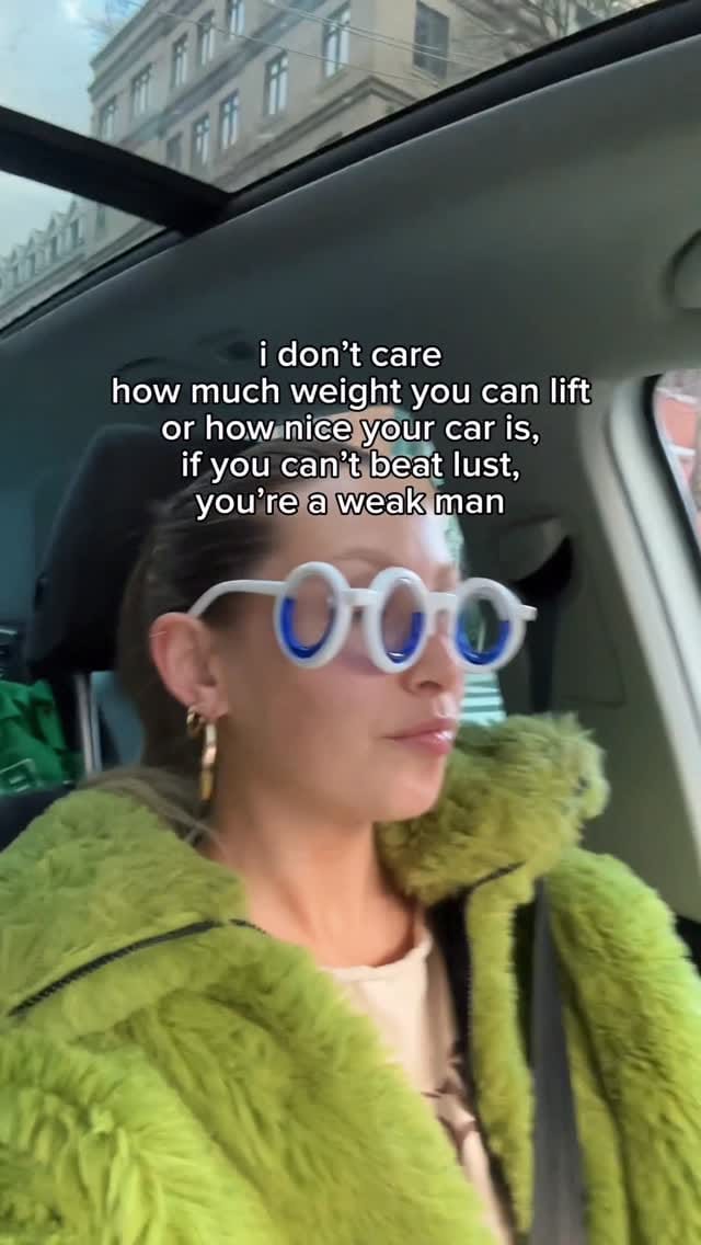 Post 10 by Lauren Blackborow on Instagram (video)