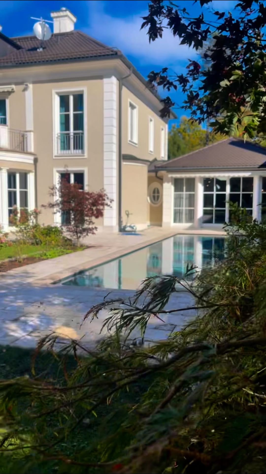 Post 1 by upmarket properties on Instagram (video)
