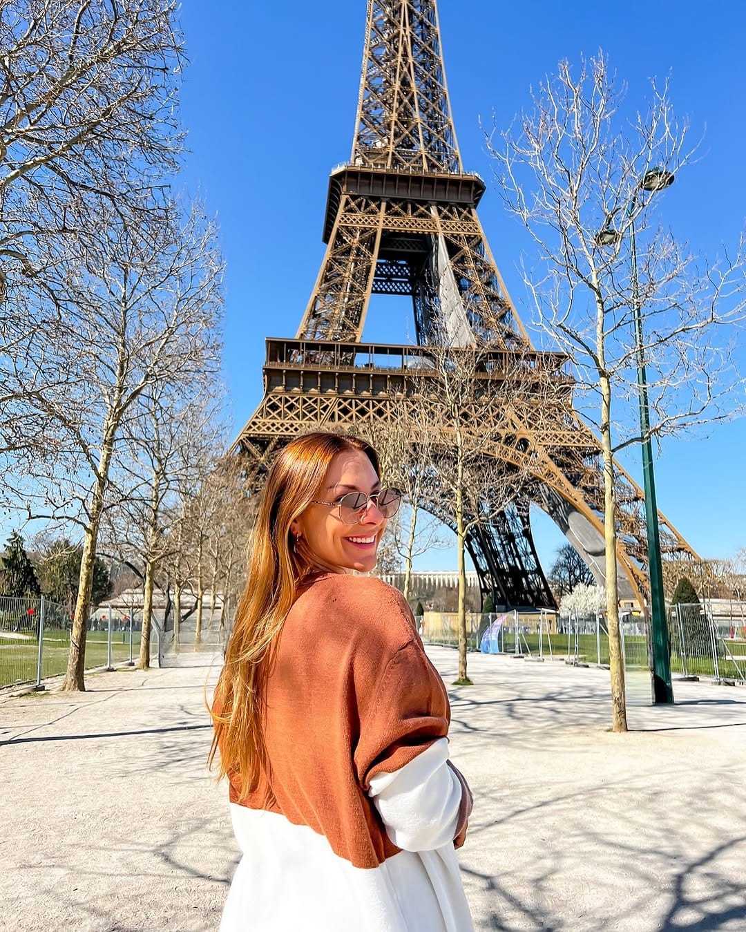 Post 9 by Luana Favero on Instagram (carousel)