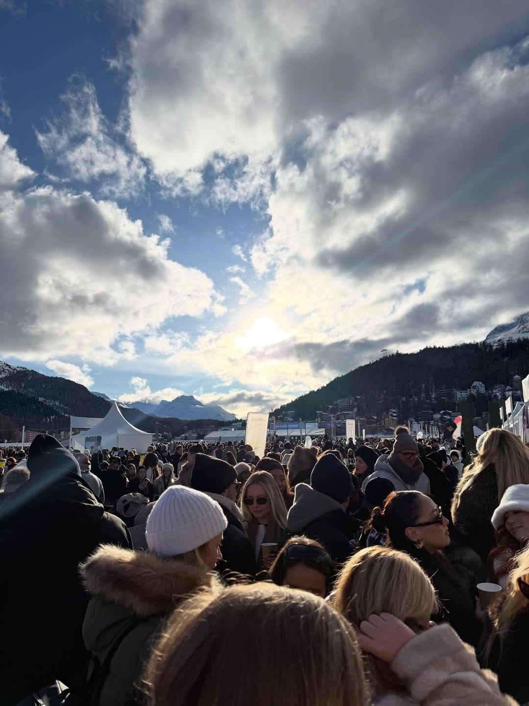 Post 8 by Marcus Boehm - SQARES Finance on Instagram (carousel)