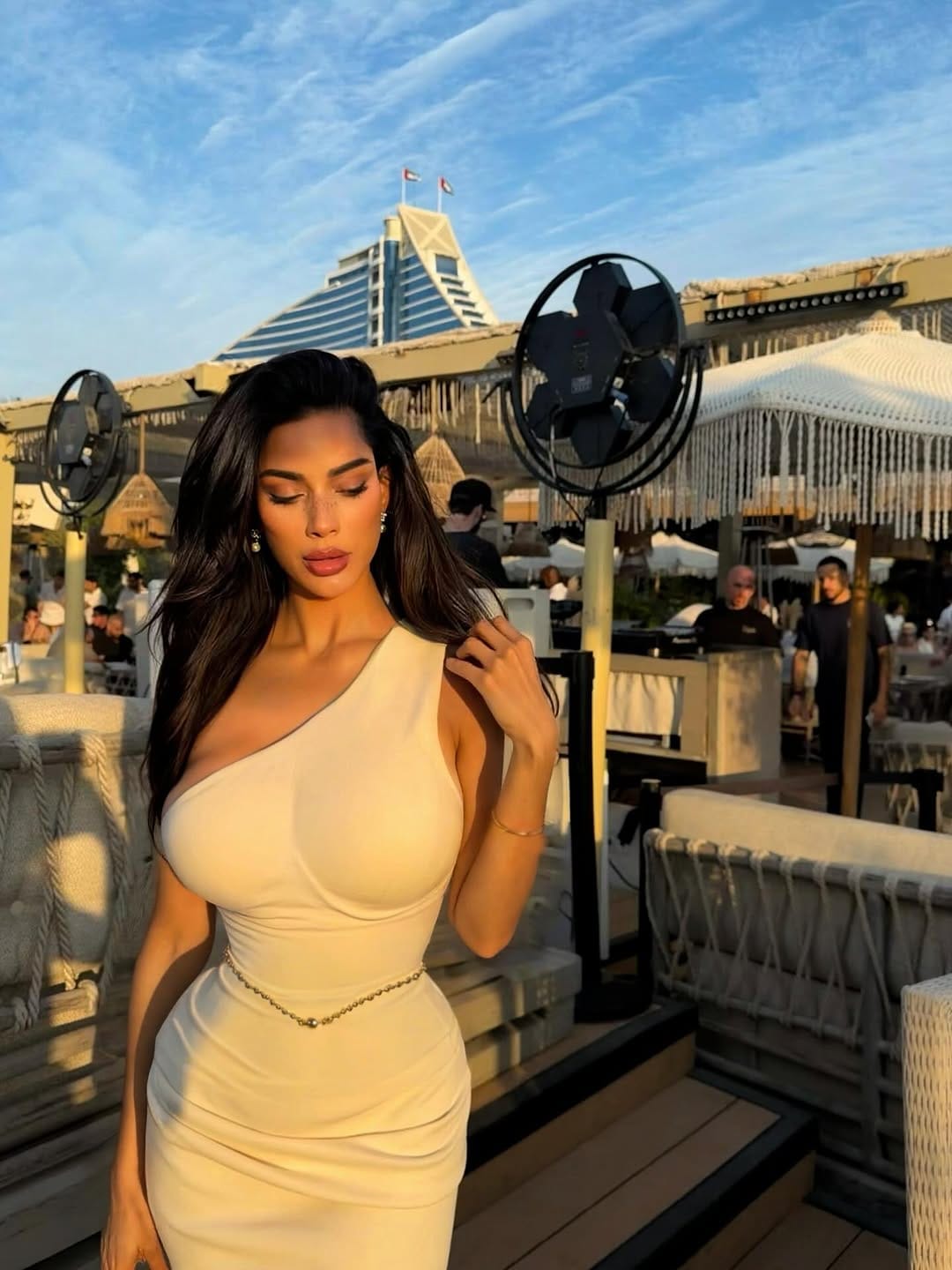 Post 7 by L U C I Λ ╳ Λ M E L I Λ®️ on Instagram (carousel)