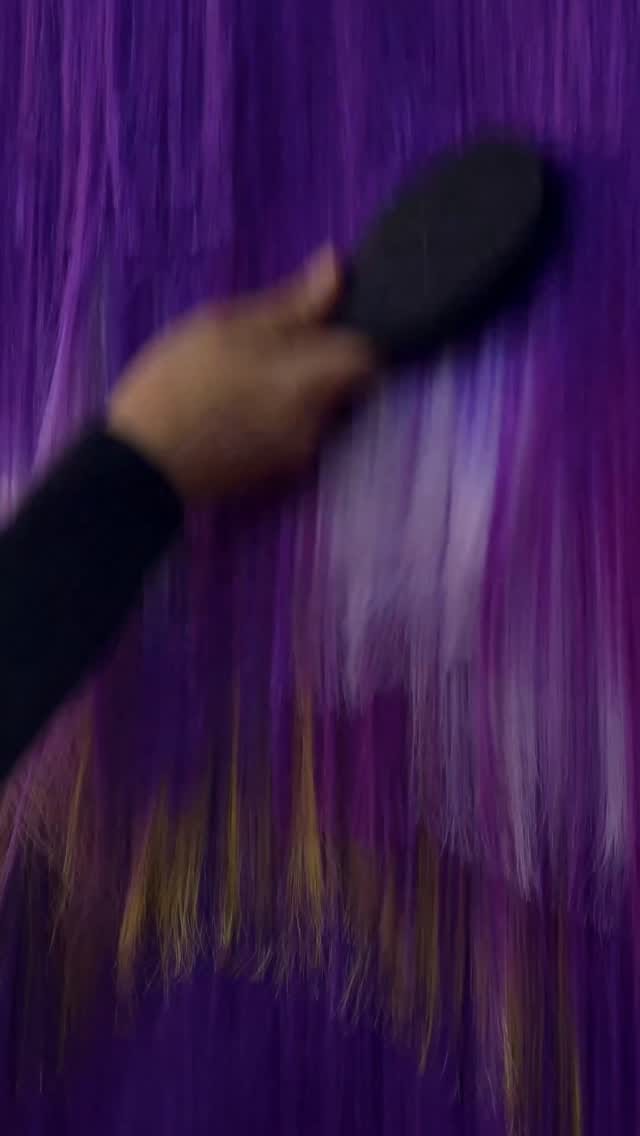 Post 7 by HIVA ALIZADEH on Instagram (video)