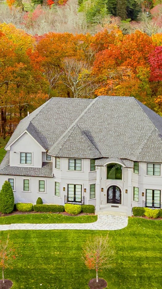 Post 2 by Platinum Realty Associates on Instagram (video)