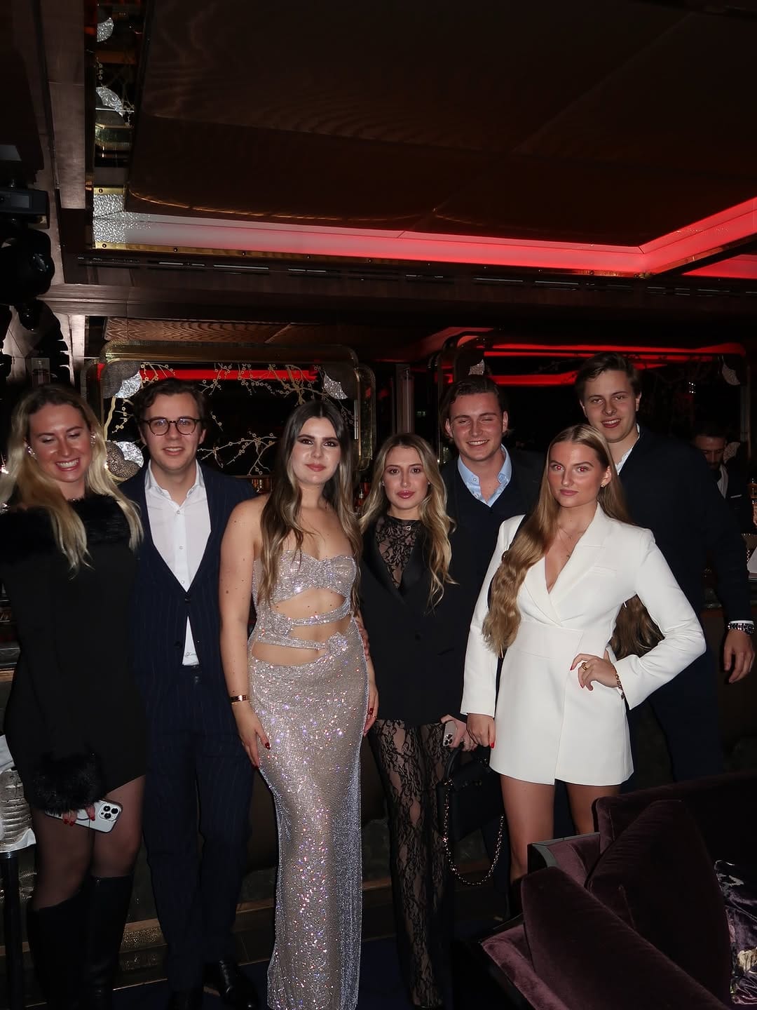 Post 5 by Lea Alwine Anna Feline Senner on Instagram (carousel)