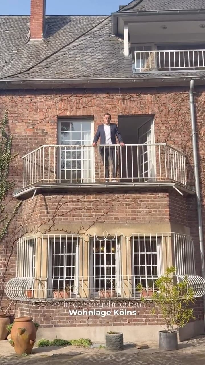 Post 8 by IMMOBILIEN \ 55 on Instagram (video)