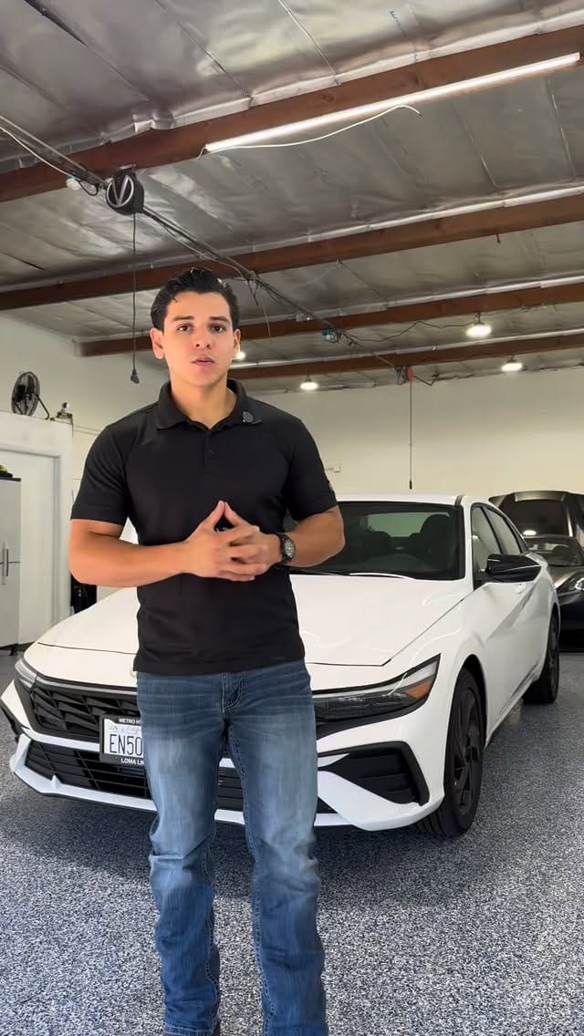 Post 10 by Brayan Martínez on Instagram (video)