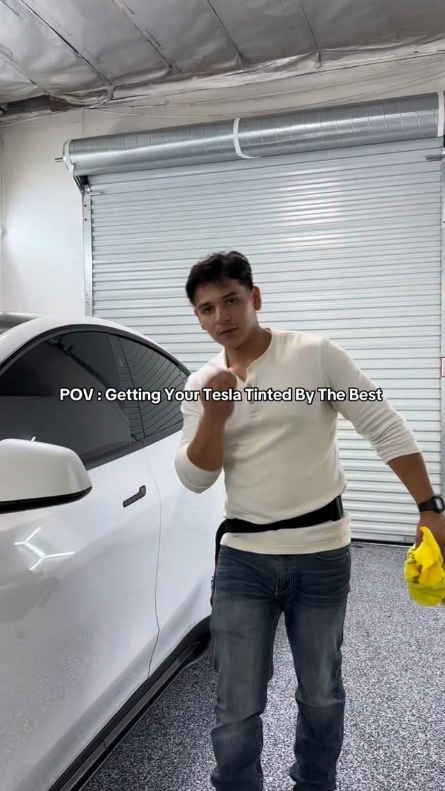 Post 5 by Brayan Martínez on Instagram (video)