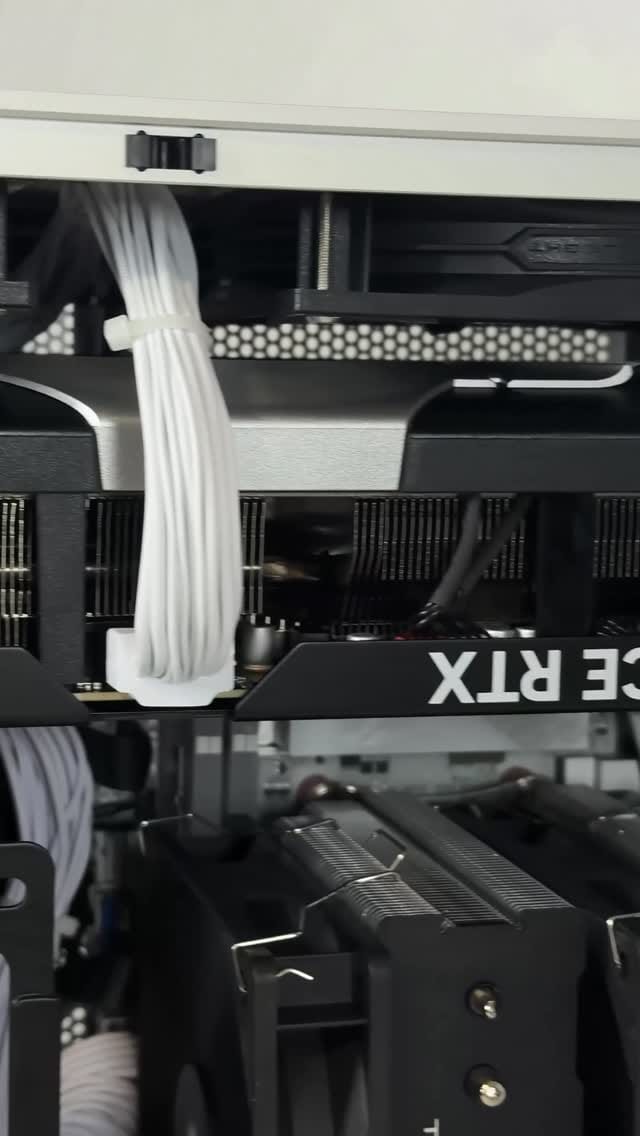 Post 5 by Qi Tech on Instagram (video)