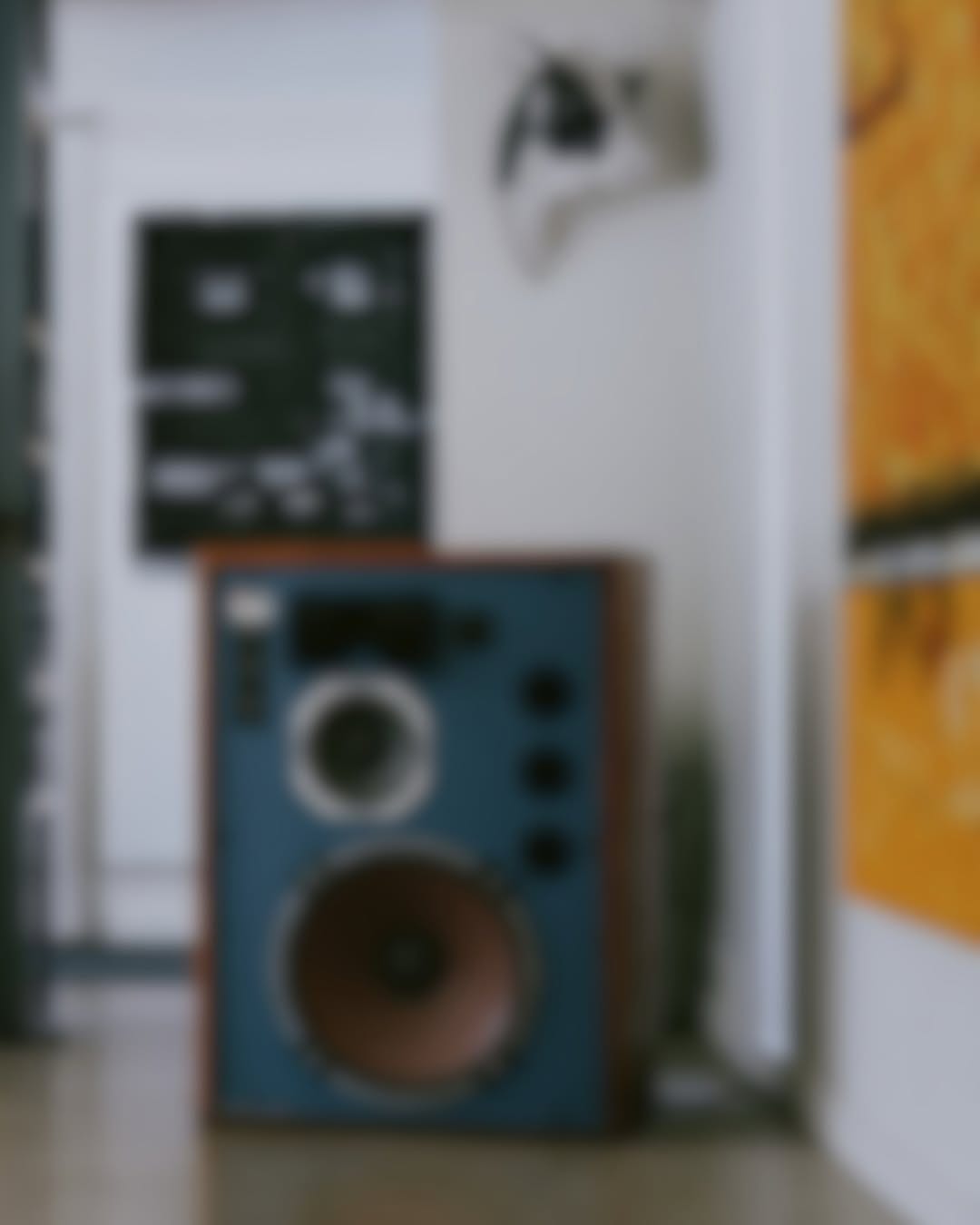 Post 10 by image sonore on Instagram (image)