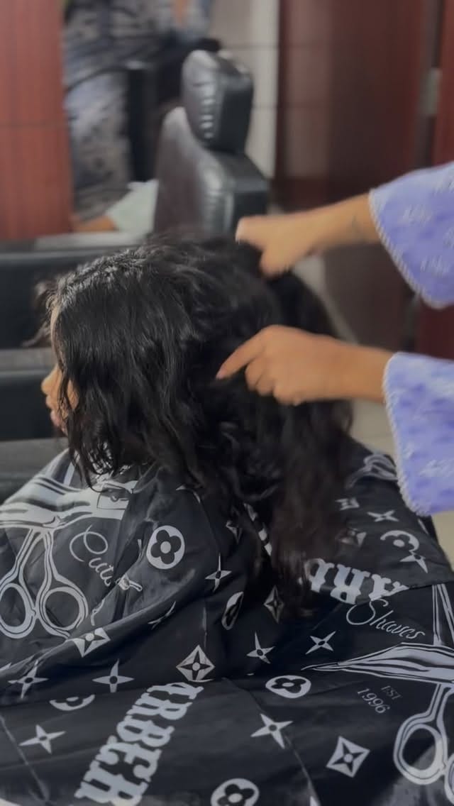 Post 3 by Makeup Master salon🧿 on Instagram (video)