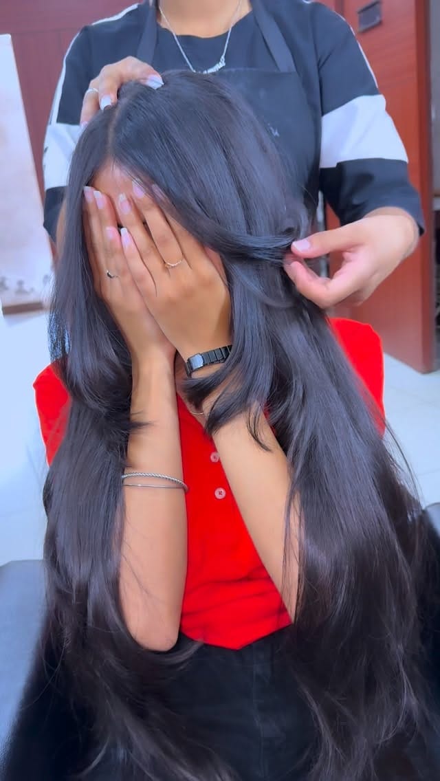 Post 2 by Makeup Master salon🧿 on Instagram (video)