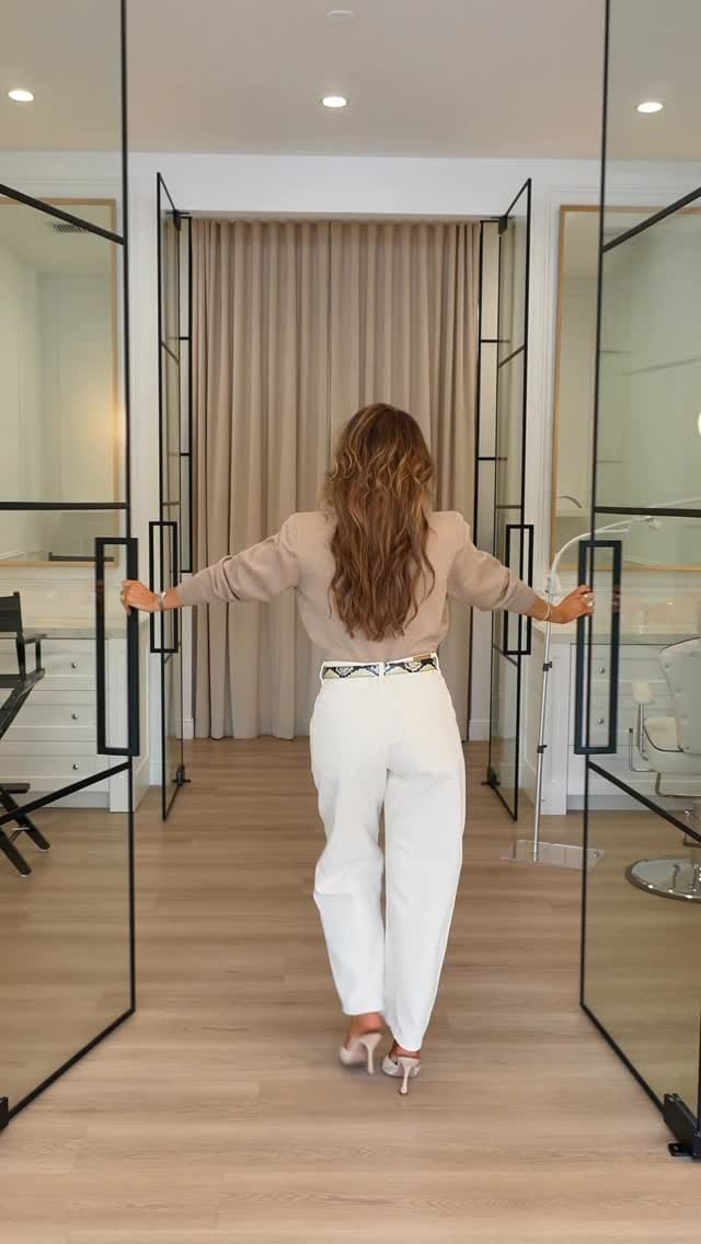 Post 7 by Natalie Gee on Instagram (video)