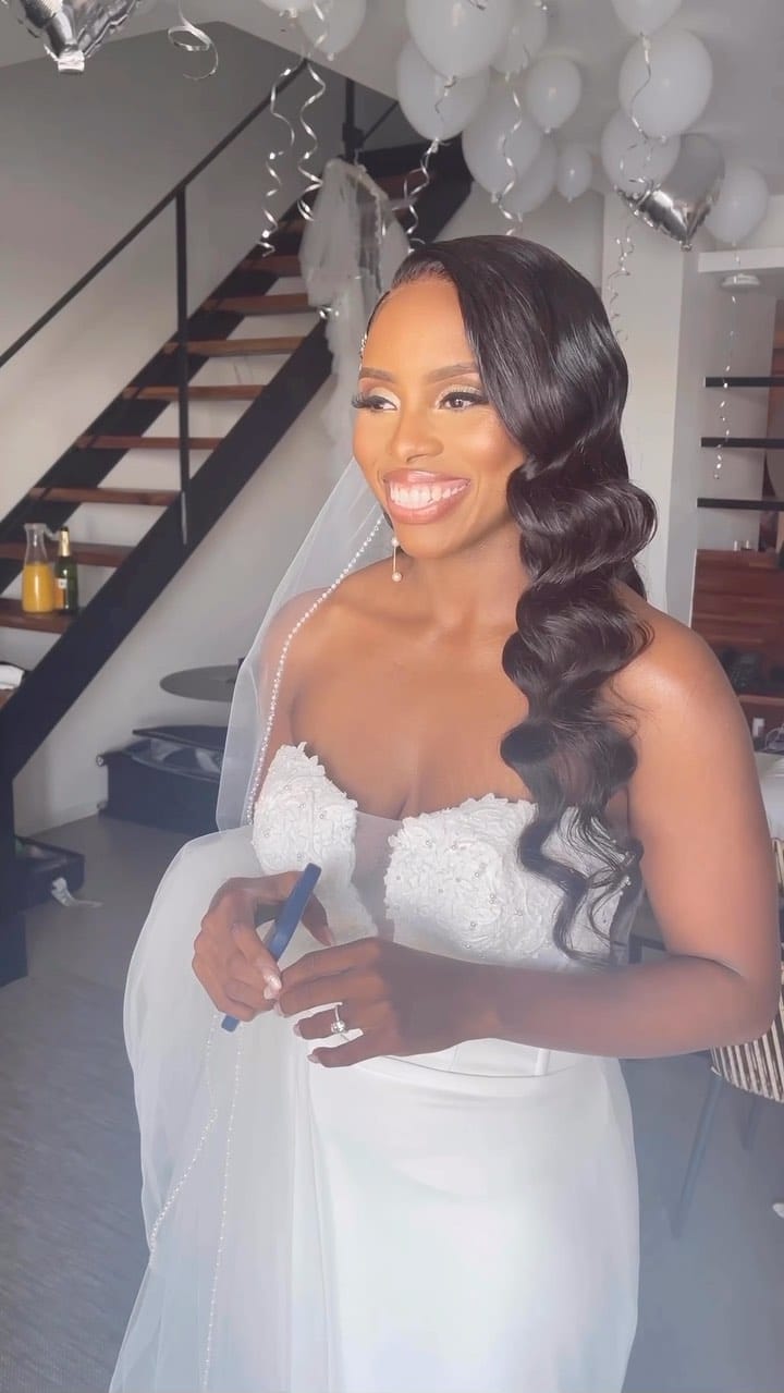 Post 4 by Avaya Noelle Beauty Atelier on Instagram (video)