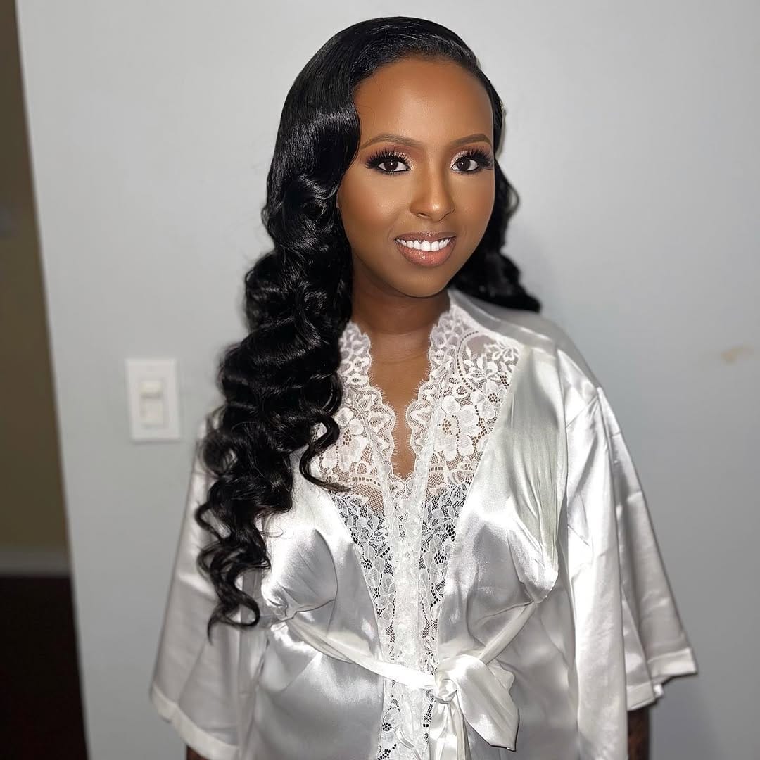 Post 7 by Avaya Noelle Beauty Atelier on Instagram (carousel)