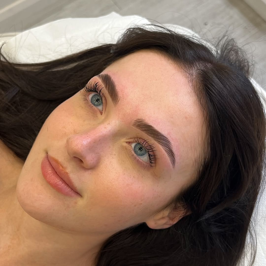Post 8 by BROWS BY BOBBIE on Instagram (image)