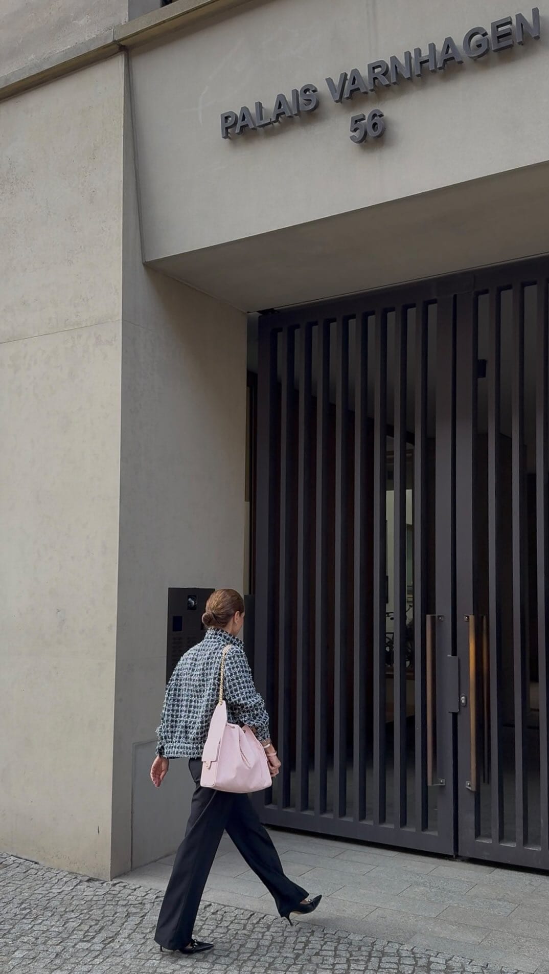 Post 8 by #yourberlinagent by Göksen Rabitz & Peter Rabitz on Instagram (video)