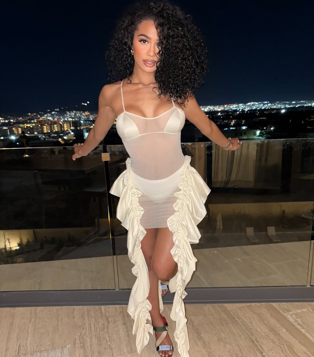 Post 9 by ESSENCE on Instagram (carousel)