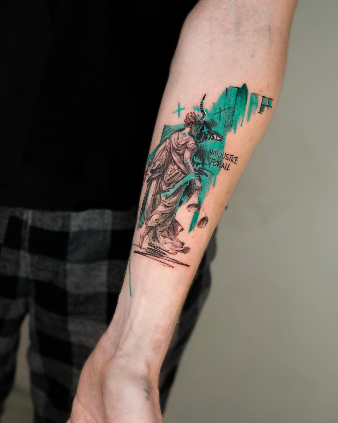 Post 9 by Yaza tattoo on Instagram (carousel)