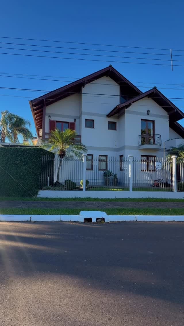 Post 1 by Wallau Imóveis on Instagram (video)